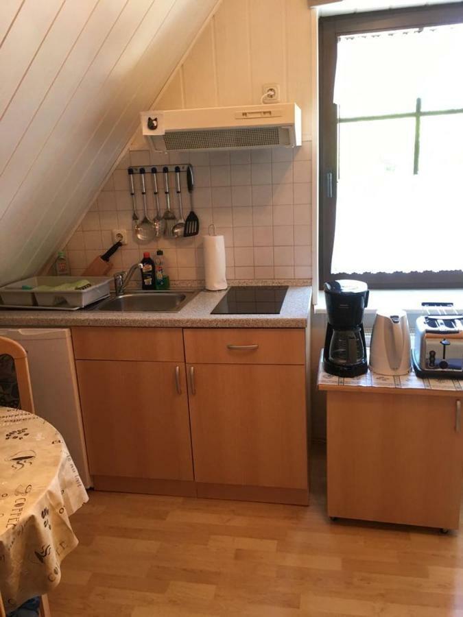 Ferienhaus Burwitz Auf Ruegen Apartment Алтенкирхен Екстериор снимка